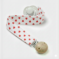 Kırmızı Kalpli Emzik Askısı